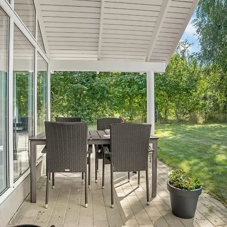 度假居 Annielle - 500m From The Sea By Interhome Rødby